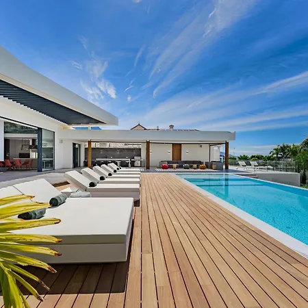 Volcano * Адехе