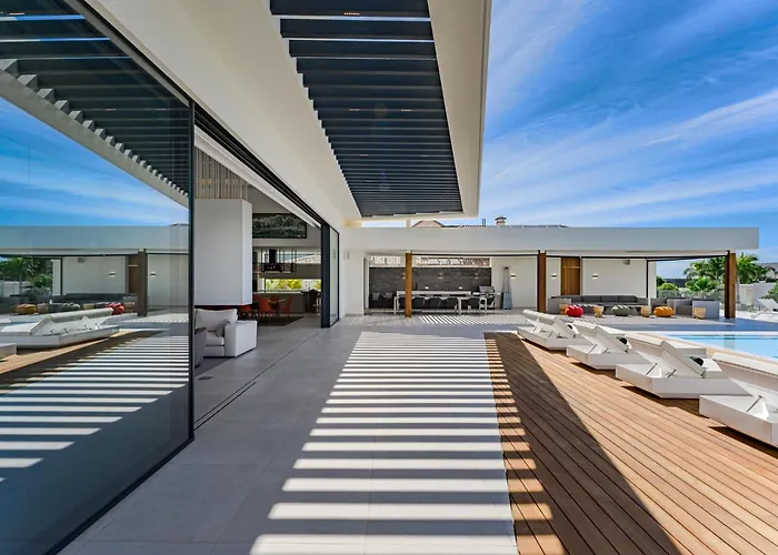 Volcano Villa Costa Adeje (Tenerife)